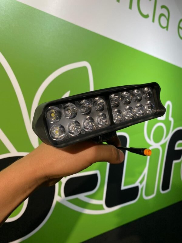 FOCO DE LUZ PARA SMARTGYRO (TUNNING)