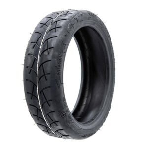 Neumático Liso 8,5X2-6,1 CST